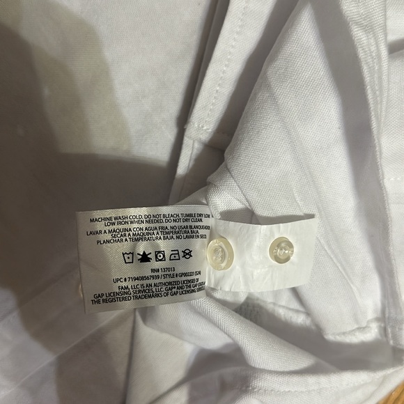 Mens GAP white long sleeve button up shirt XL NWT! - Picture 13 of 13